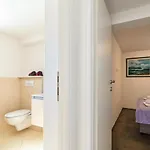 Apartment Awesome Apartment In Okrug Gornji With Wifi Trogir